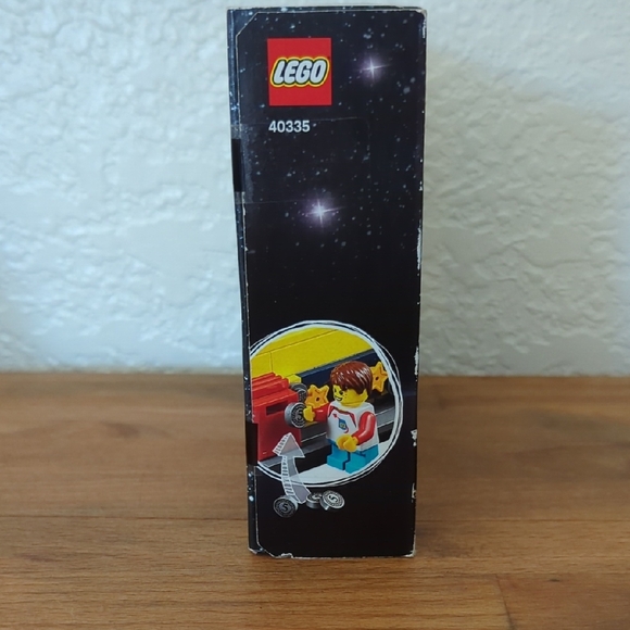 LEGO Space Rocket Ride Set - Picture 3 of 8